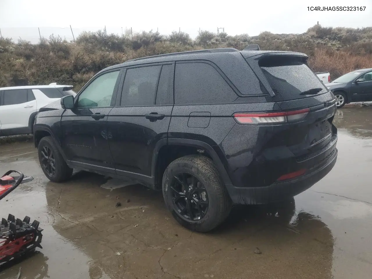1C4RJHAG5SC323167 2025 Jeep Grand Cherokee Laredo