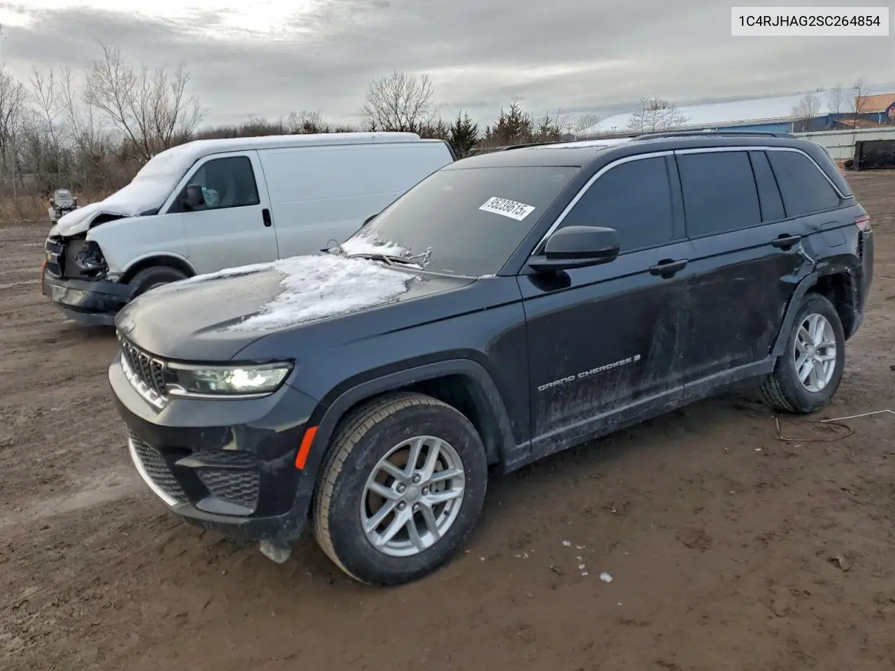 1C4RJHAG2SC264854 2025 Jeep Grand Cherokee Laredo