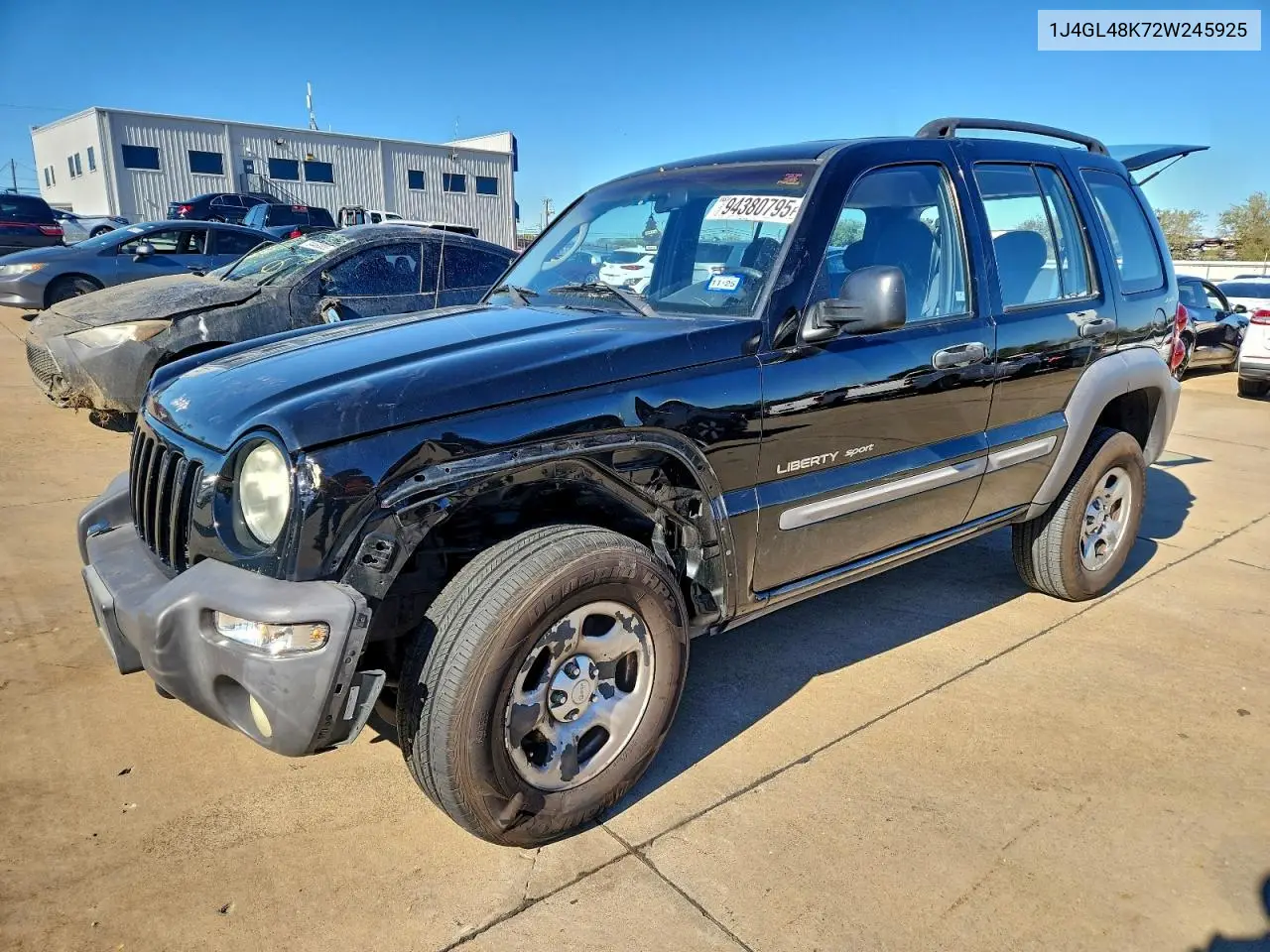 1J4GL48K72W245925 2002 Jeep Liberty Sport