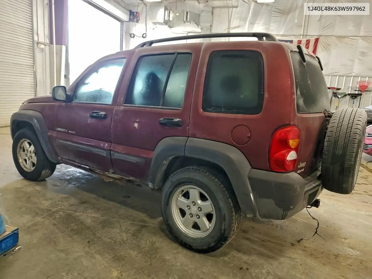 1J4GL48K63W597962 2003 Jeep Liberty Sport