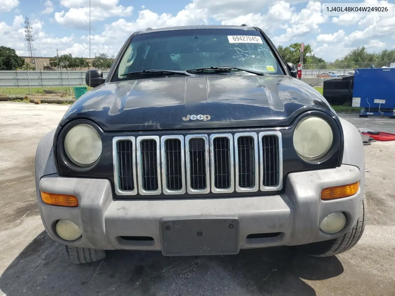 1J4GL48K04W249026 2004 Jeep Liberty Sport