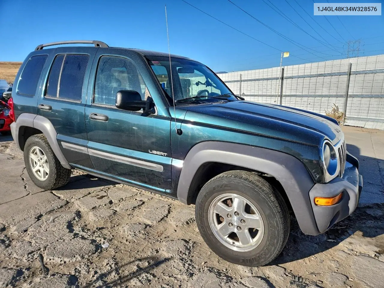 1J4GL48K34W328576 2004 Jeep Liberty Sport