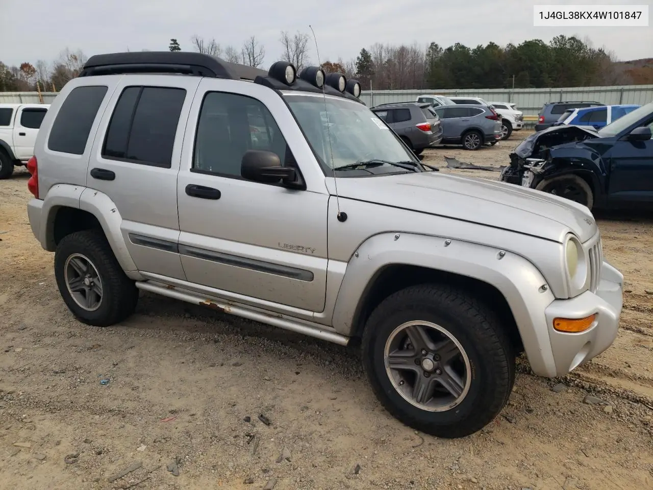 1J4GL38KX4W101847 2004 Jeep Liberty Renegade