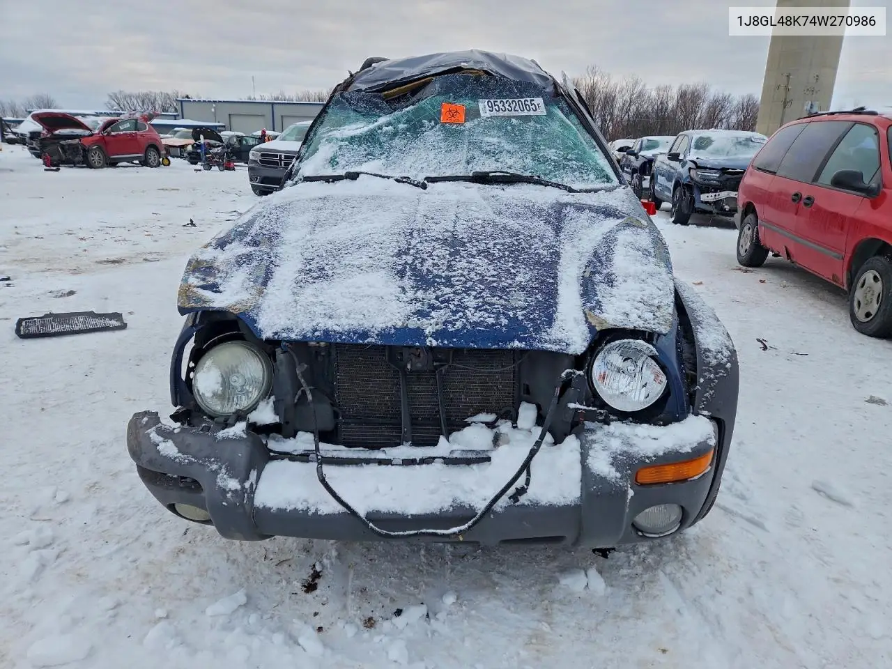 1J8GL48K74W270986 2004 Jeep Liberty Sport