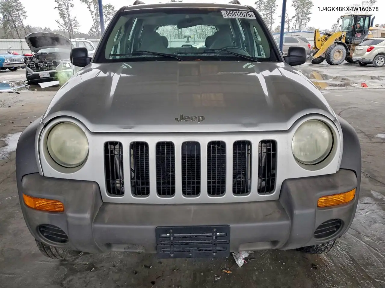 1J4GK48KX4W160678 2004 Jeep Liberty Sport
