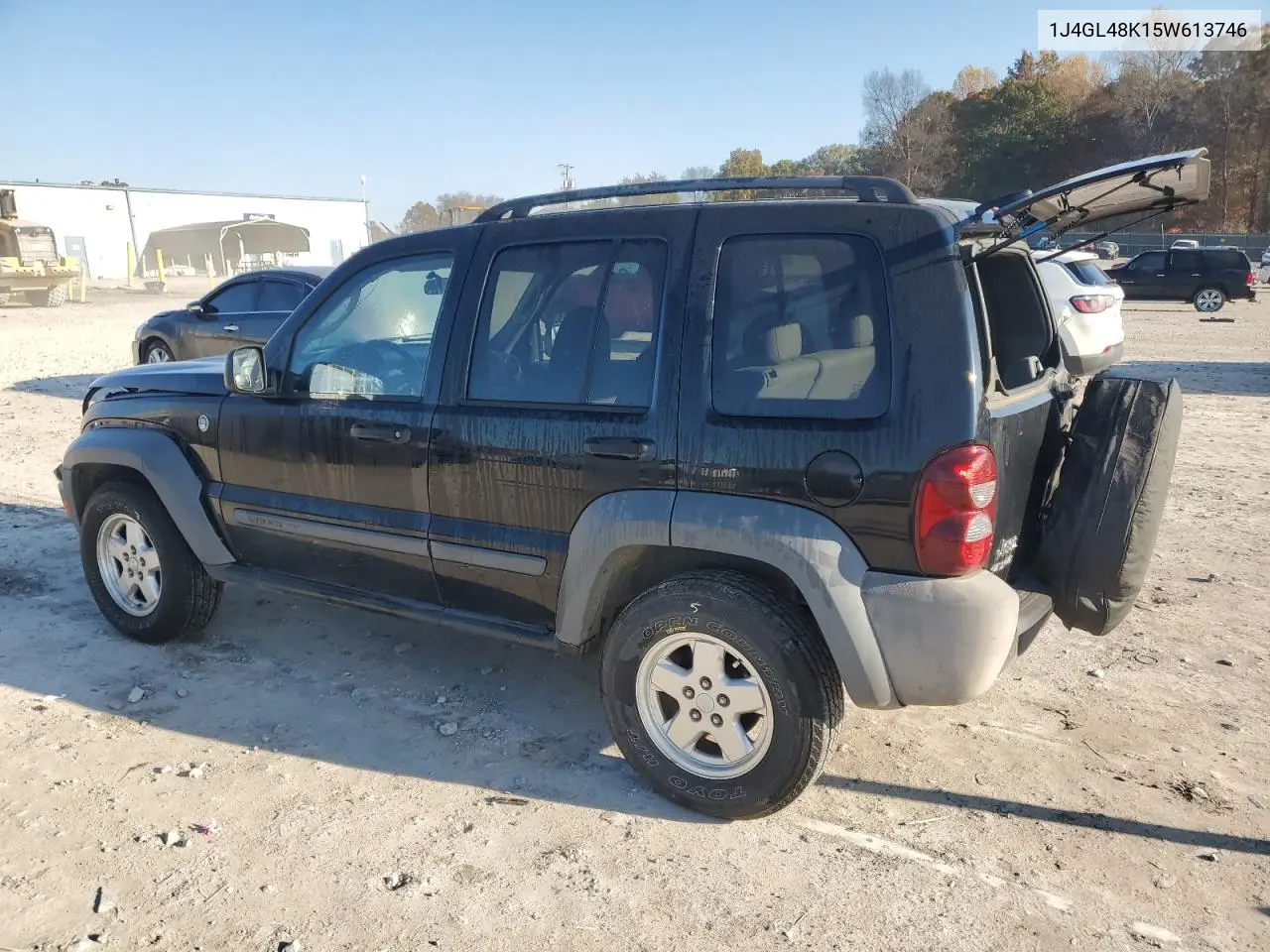 1J4GL48K15W613746 2005 Jeep Liberty Sport