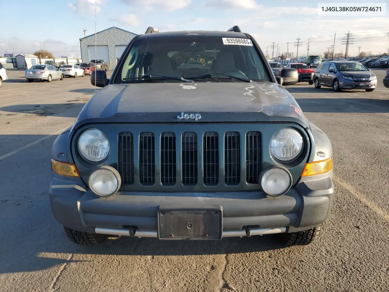 1J4GL38K05W724671 2005 Jeep Liberty Renegade