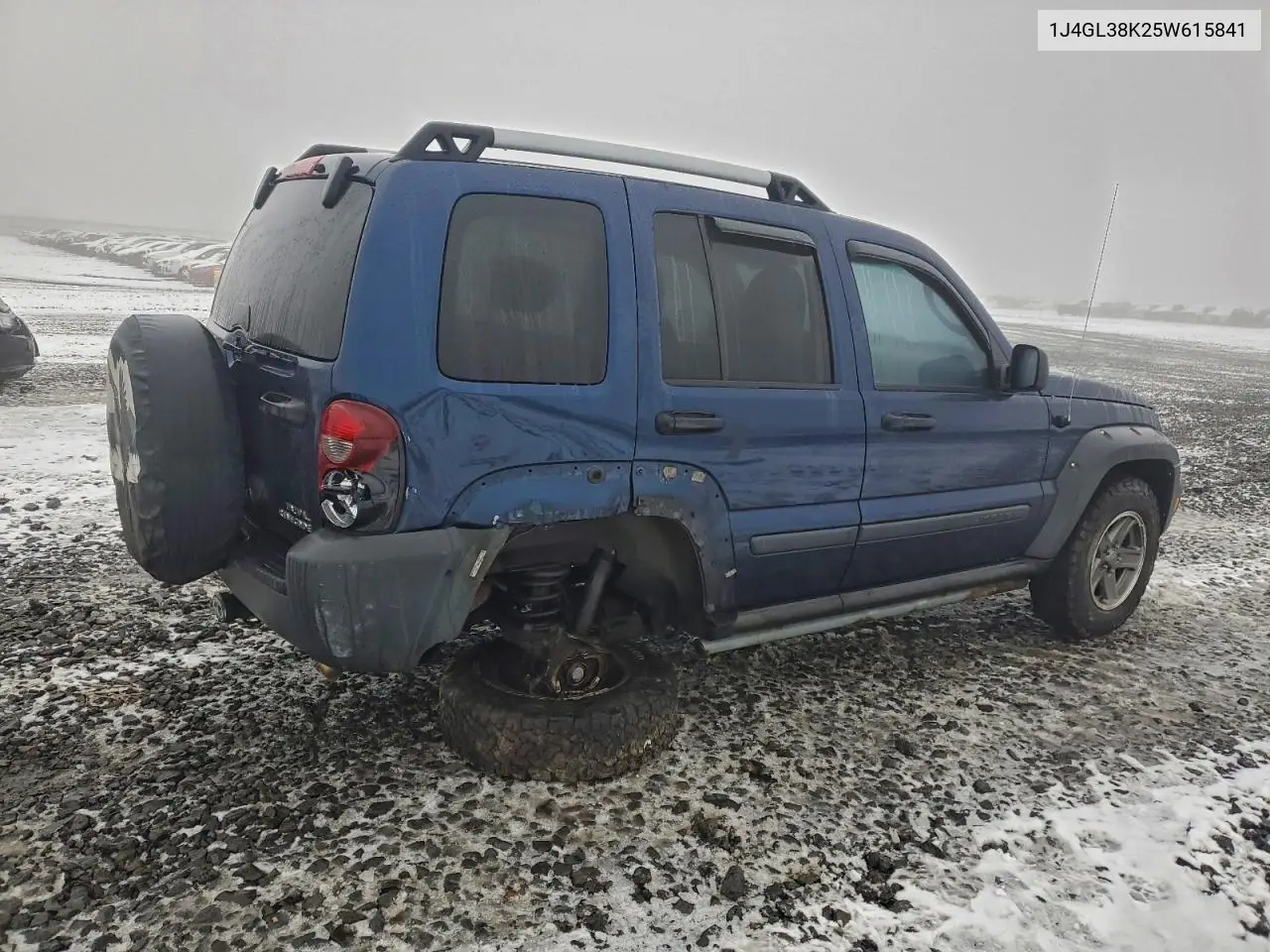 1J4GL38K25W615841 2005 Jeep Liberty Renegade