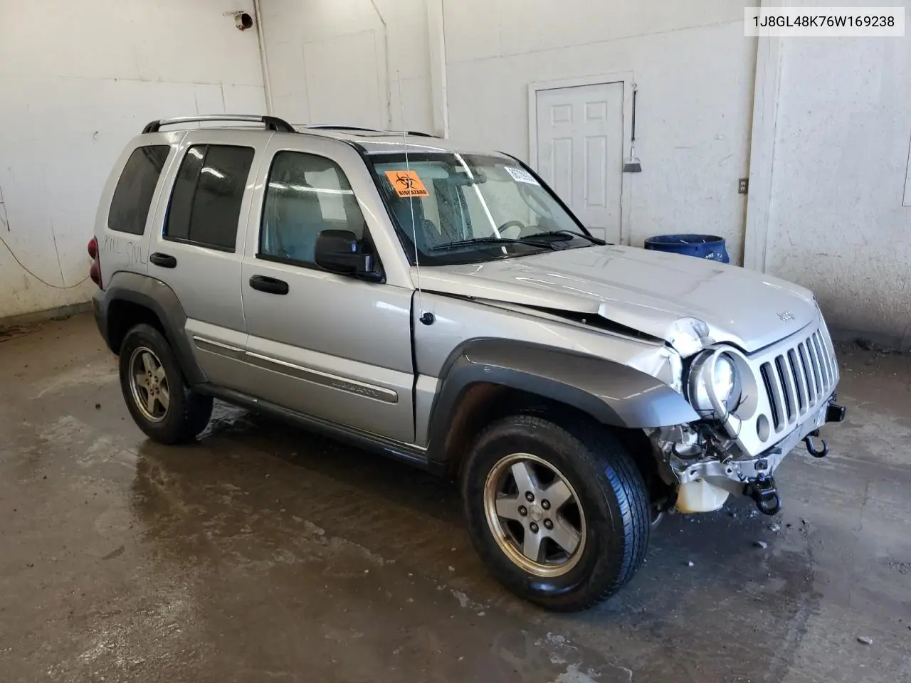 1J8GL48K76W169238 2006 Jeep Liberty Sport