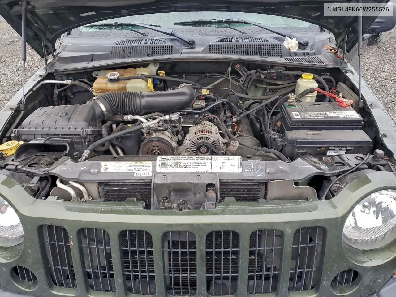 1J4GL48K66W255576 2006 Jeep Liberty Sport