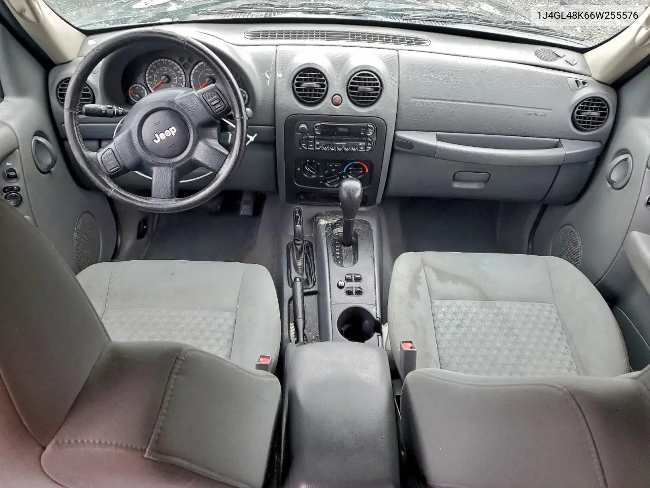 1J4GL48K66W255576 2006 Jeep Liberty Sport