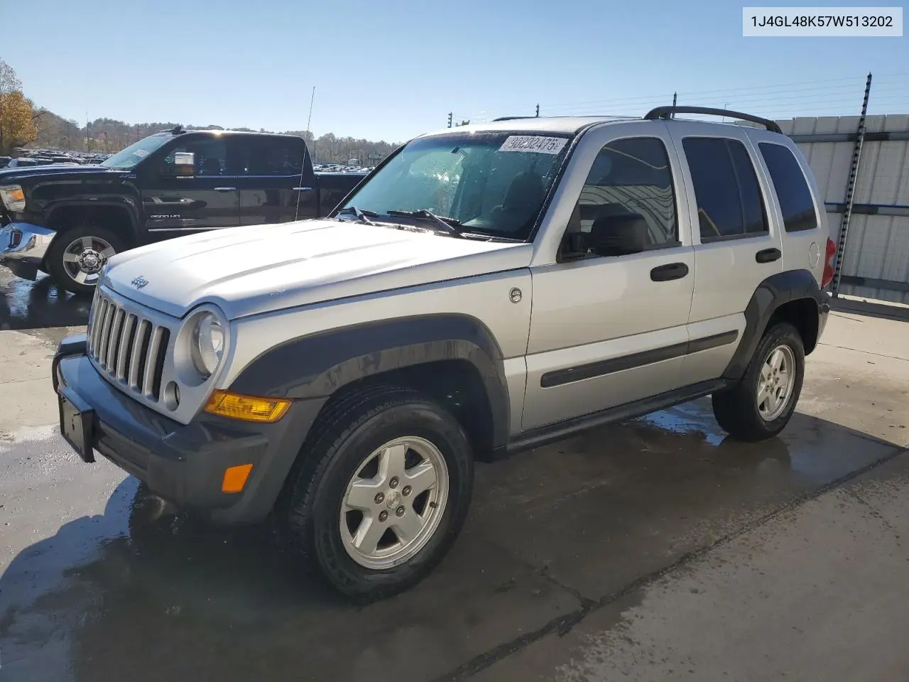 1J4GL48K57W513202 2007 Jeep Liberty Sport