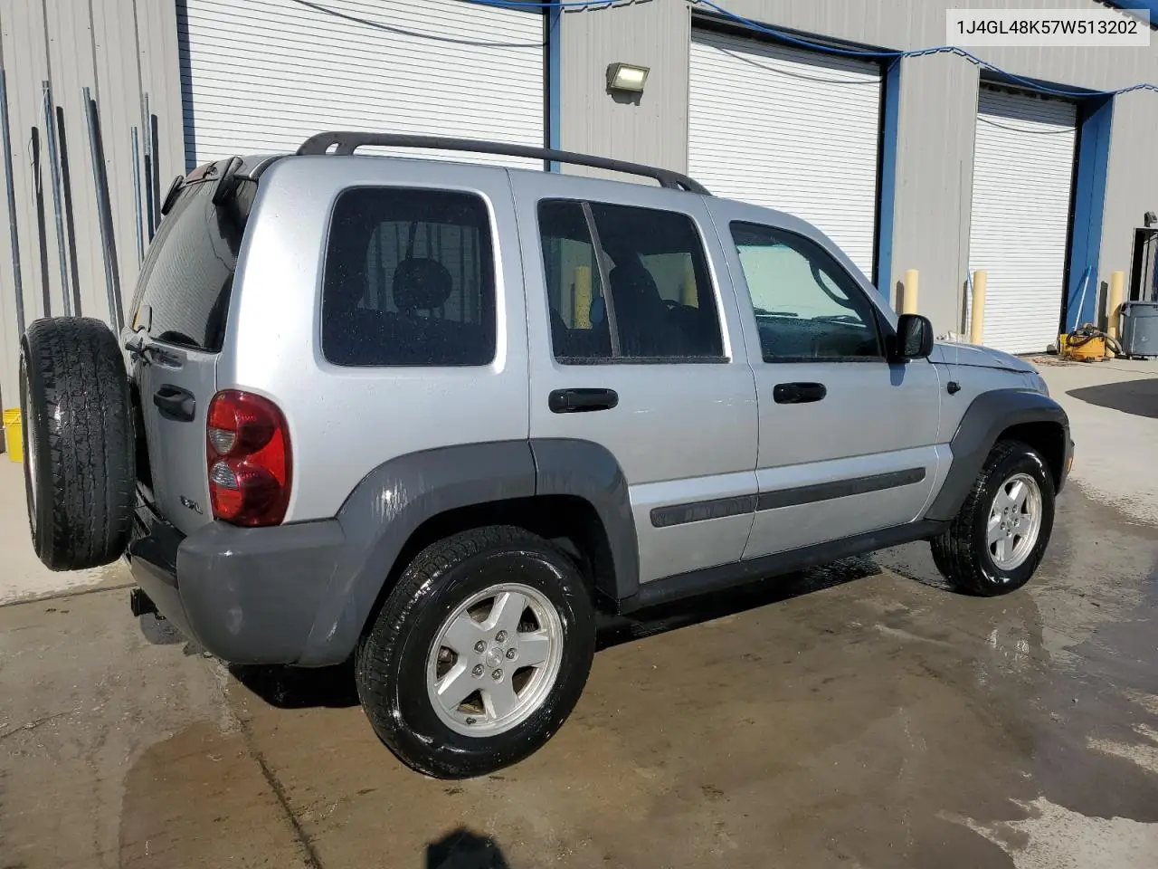 1J4GL48K57W513202 2007 Jeep Liberty Sport