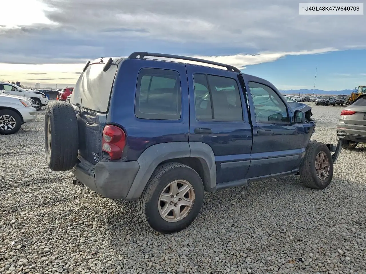 1J4GL48K47W640703 2007 Jeep Liberty Sport