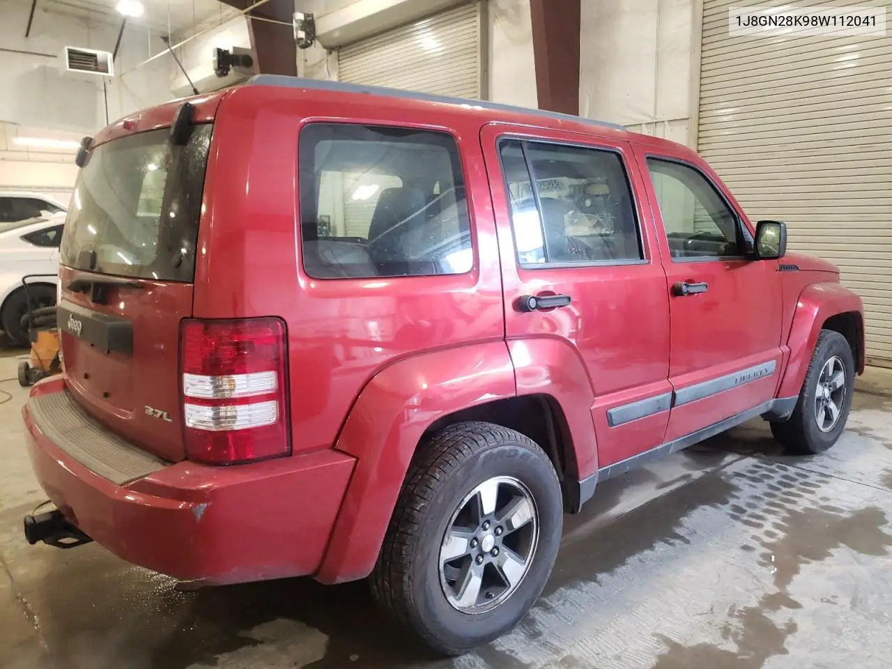 1J8GN28K98W112041 2008 Jeep Liberty Sport