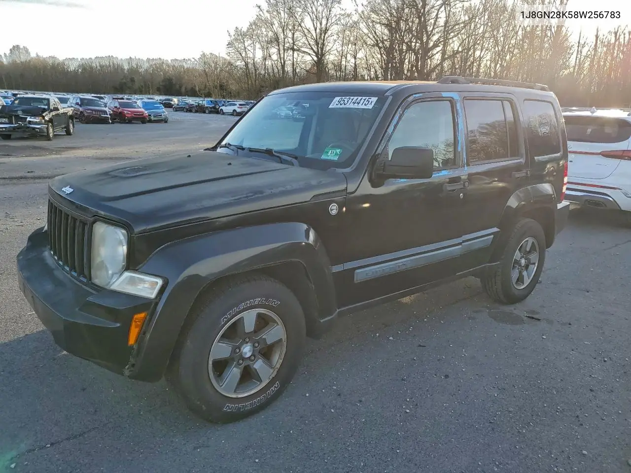 1J8GN28K58W256783 2008 Jeep Liberty Sport