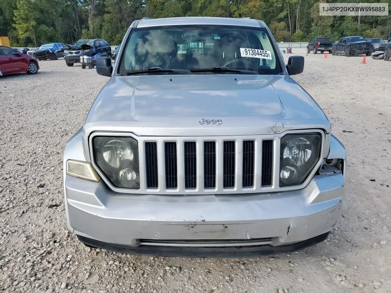 1J4PP2GKXBW595883 2011 Jeep Liberty Sport