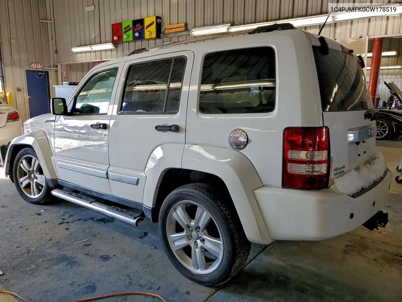 1C4PJMFK0CW178519 2012 Jeep Liberty Jet