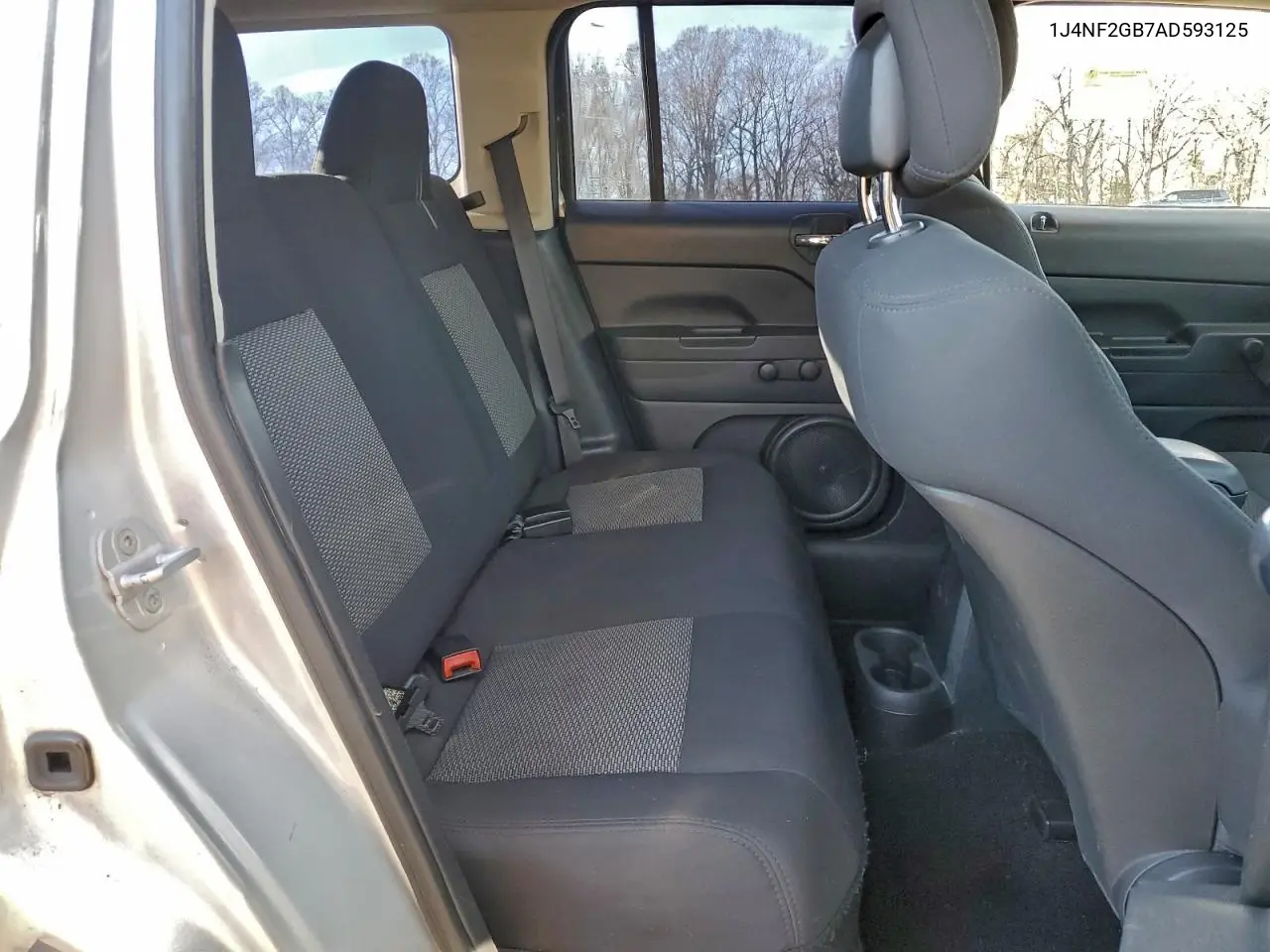 1J4NF2GB7AD593125 2010 Jeep Patriot Sport