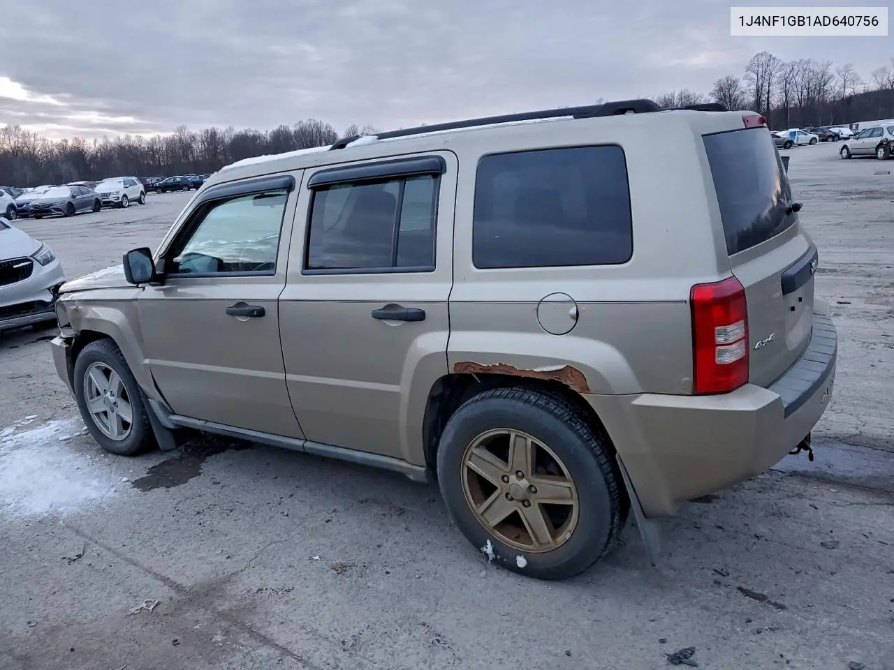 1J4NF1GB1AD640756 2010 Jeep Patriot Sport