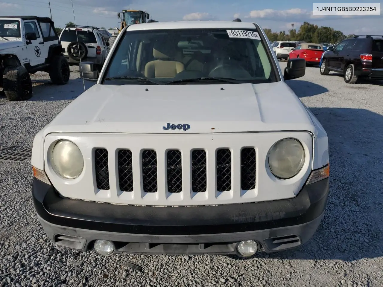 1J4NF1GB5BD223254 2011 Jeep Patriot Sport
