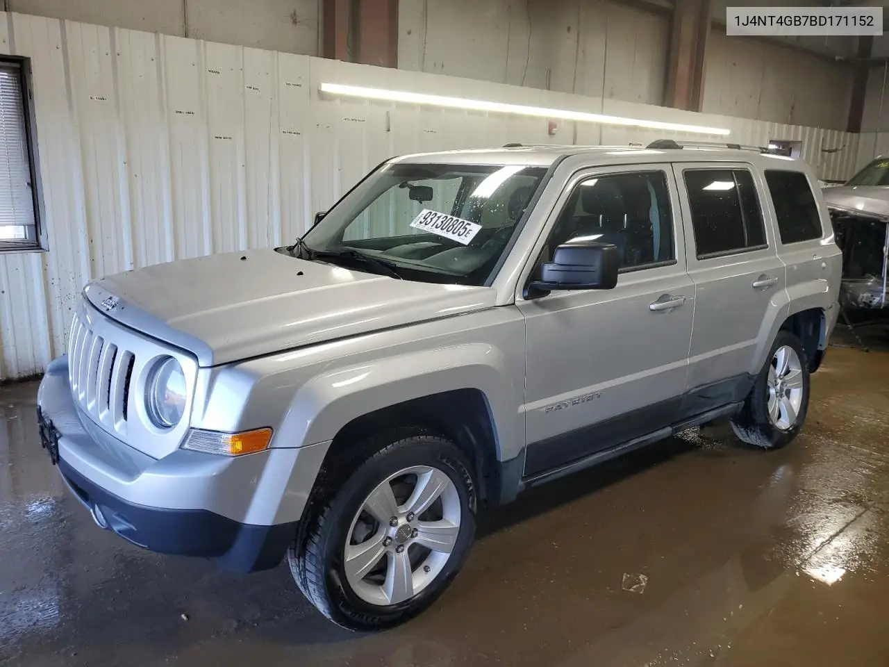 1J4NT4GB7BD171152 2011 Jeep Patriot Latitude