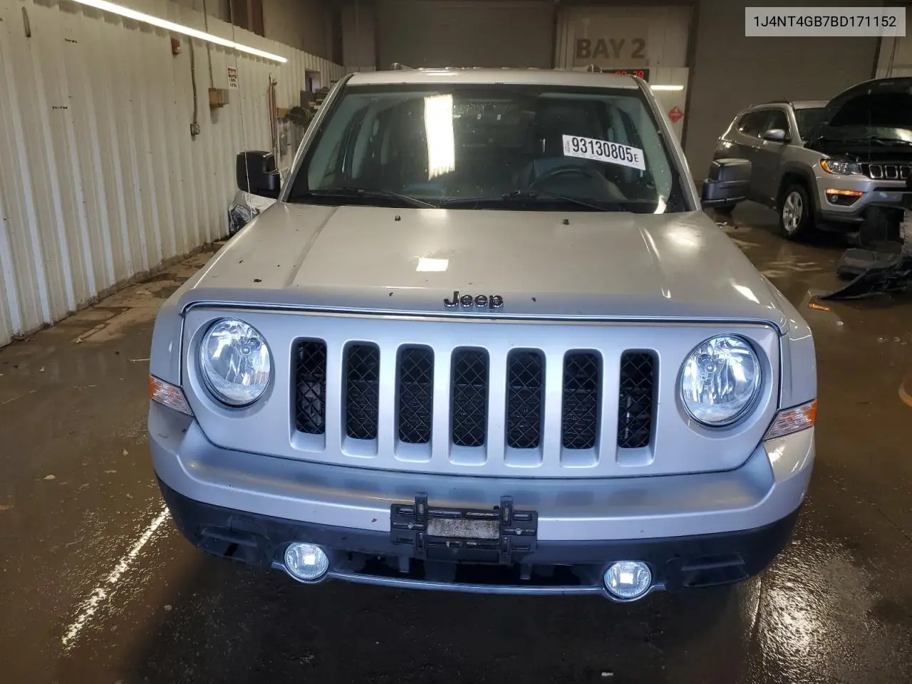 1J4NT4GB7BD171152 2011 Jeep Patriot Latitude