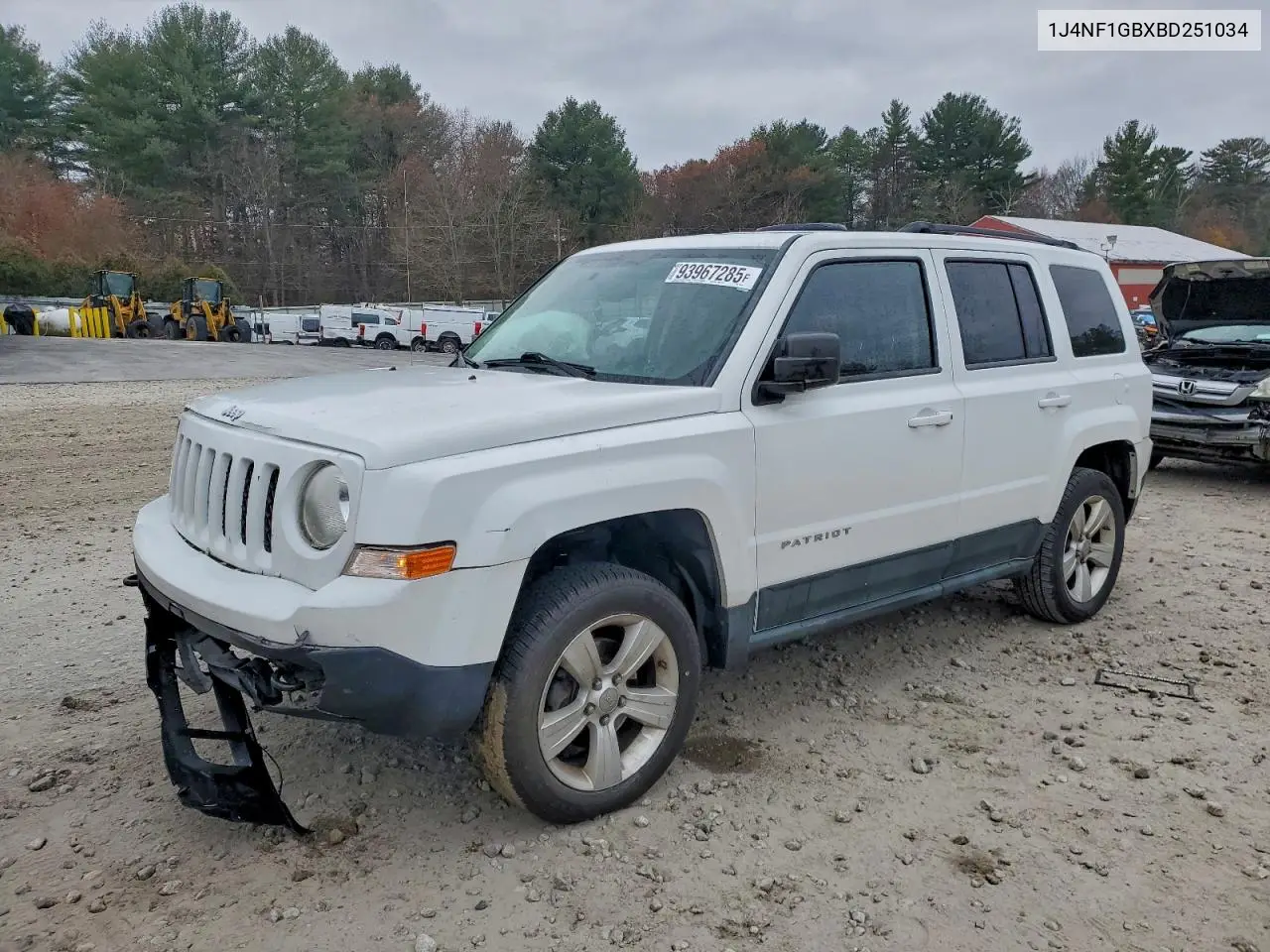 1J4NF1GBXBD251034 2011 Jeep Patriot Sport
