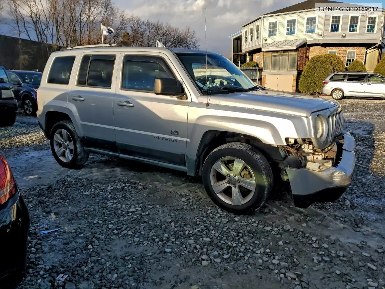 1J4NF4GB3BD169017 2011 Jeep Patriot Latitude