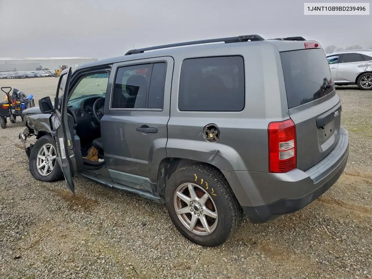1J4NT1GB9BD239496 2011 Jeep Patriot Sport