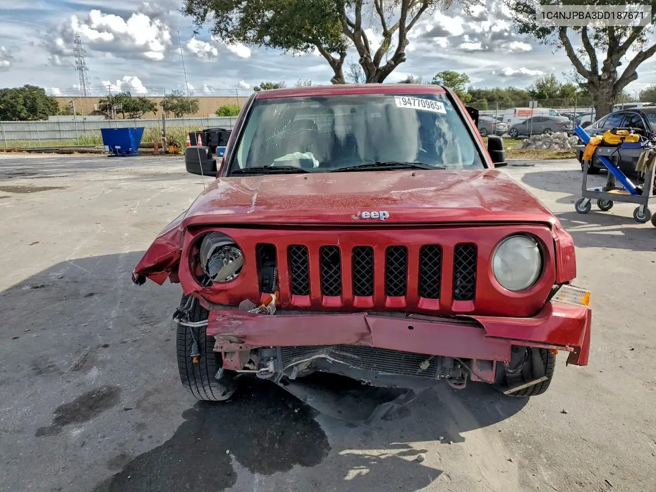 1C4NJPBA3DD187671 2013 Jeep Patriot Sport