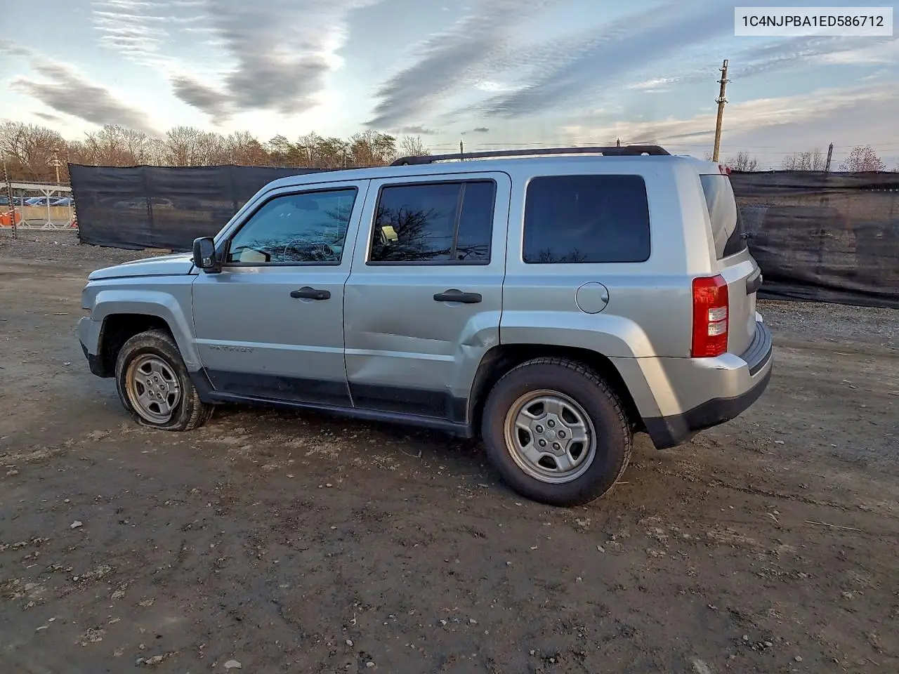1C4NJPBA1ED586712 2014 Jeep Patriot Sport