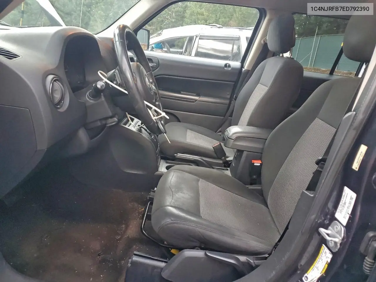1C4NJRFB7ED792390 2014 Jeep Patriot Latitude