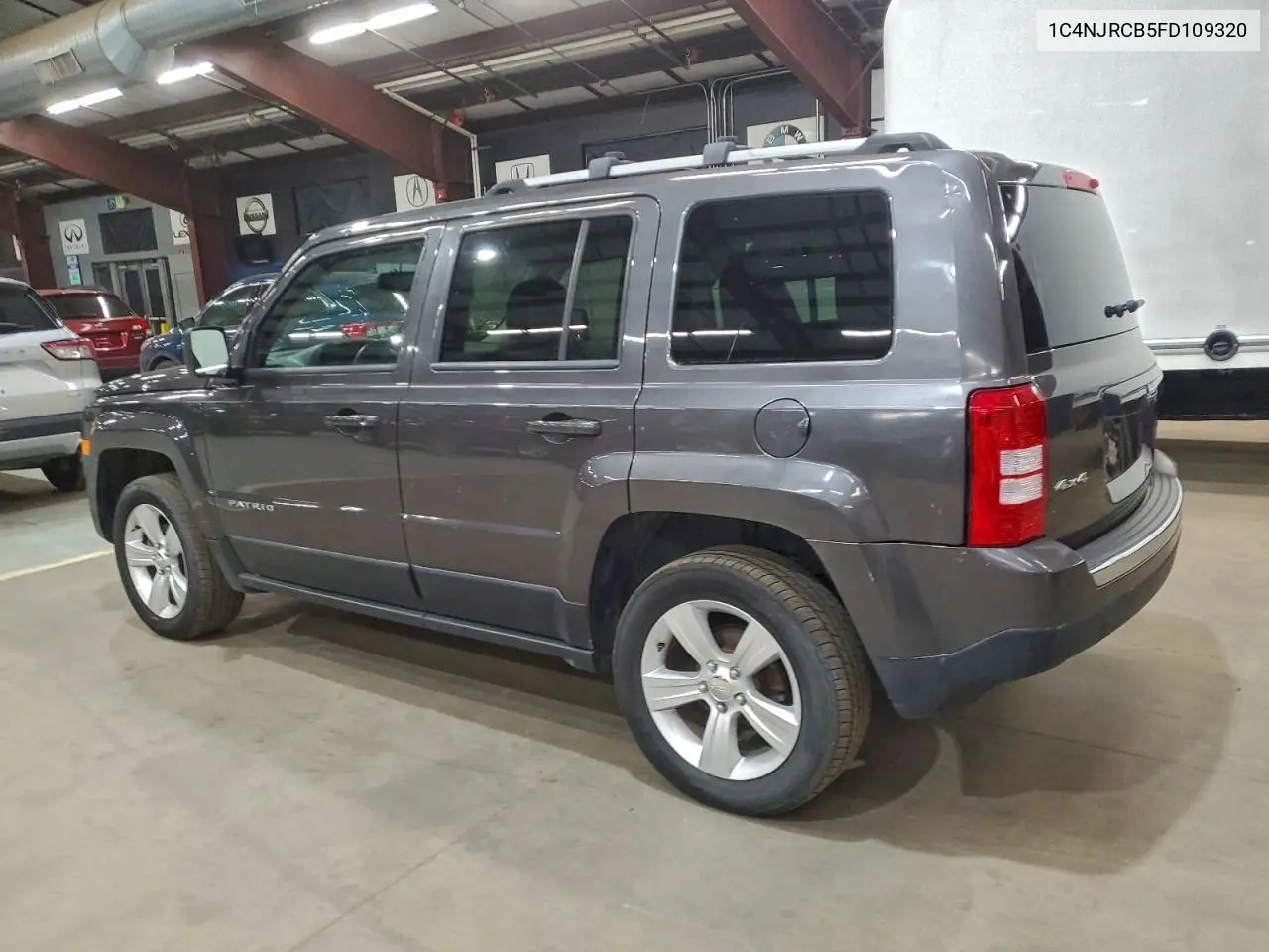 1C4NJRCB5FD109320 2015 Jeep Patriot Limited