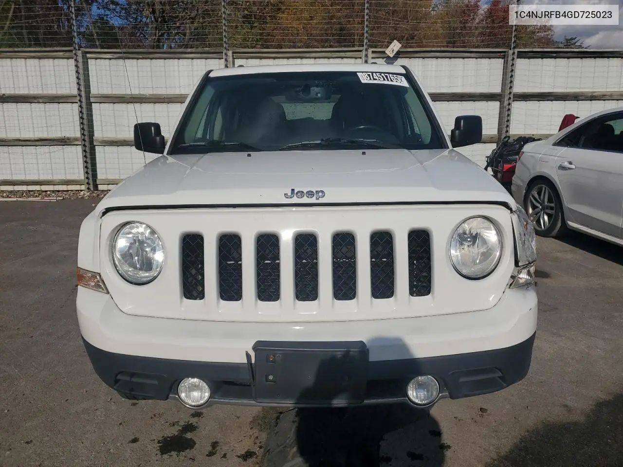 1C4NJRFB4GD725023 2016 Jeep Patriot Latitude