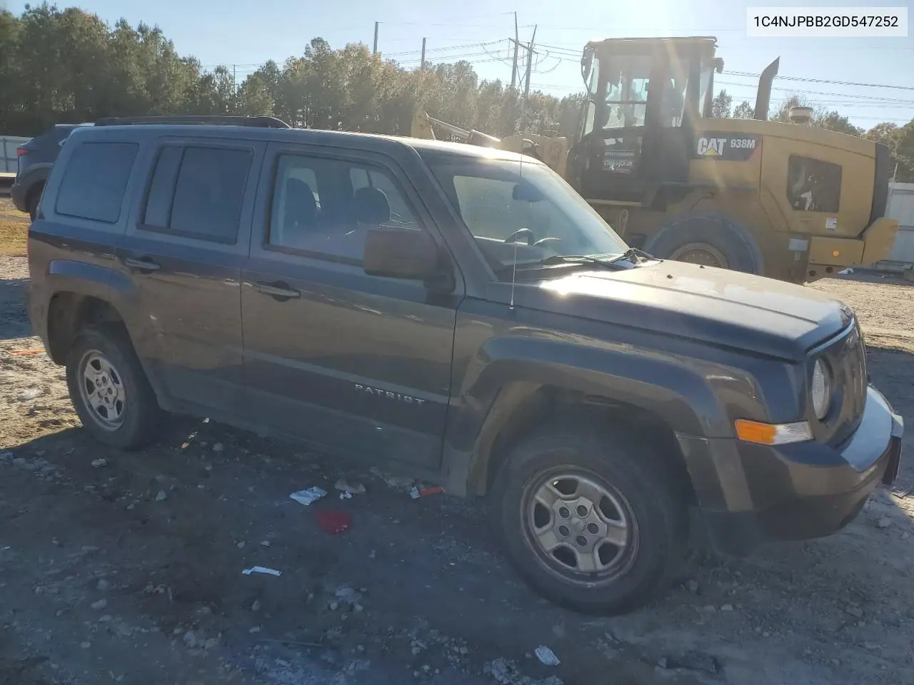 1C4NJPBB2GD547252 2016 Jeep Patriot Sport