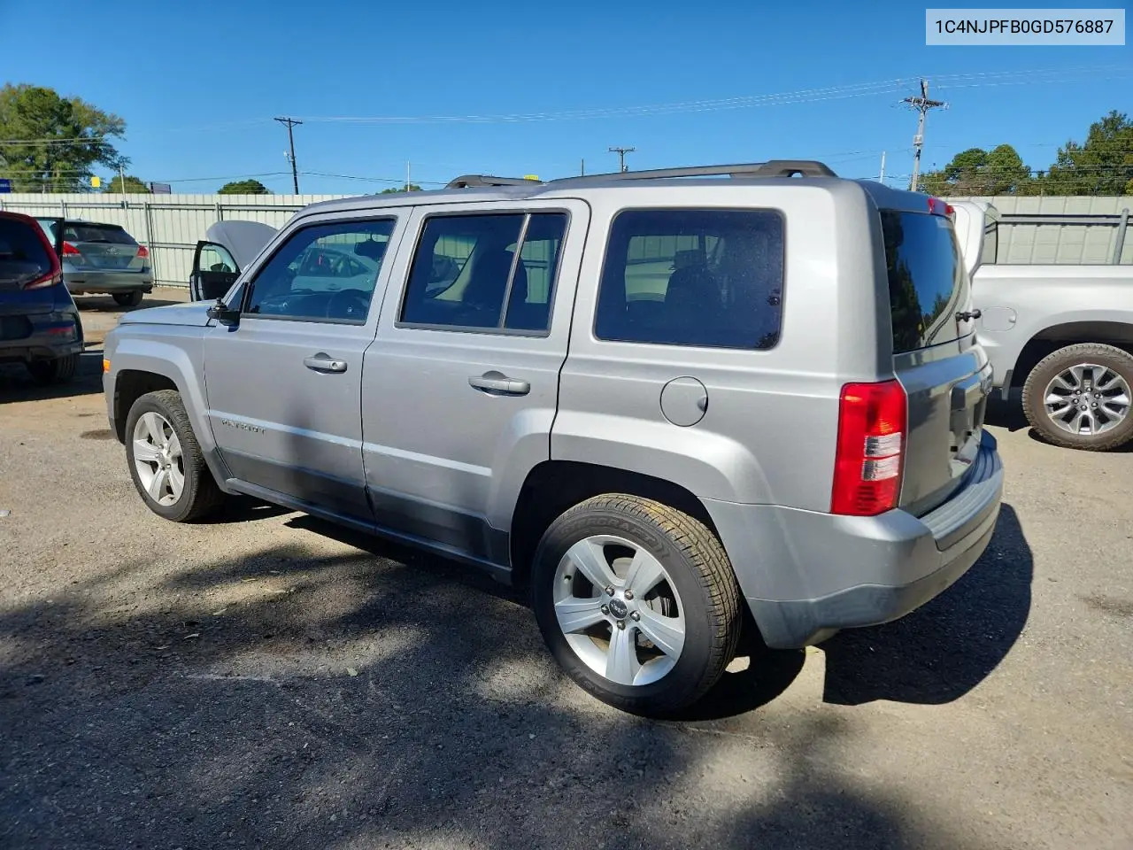 1C4NJPFB0GD576887 2016 Jeep Patriot Latitude