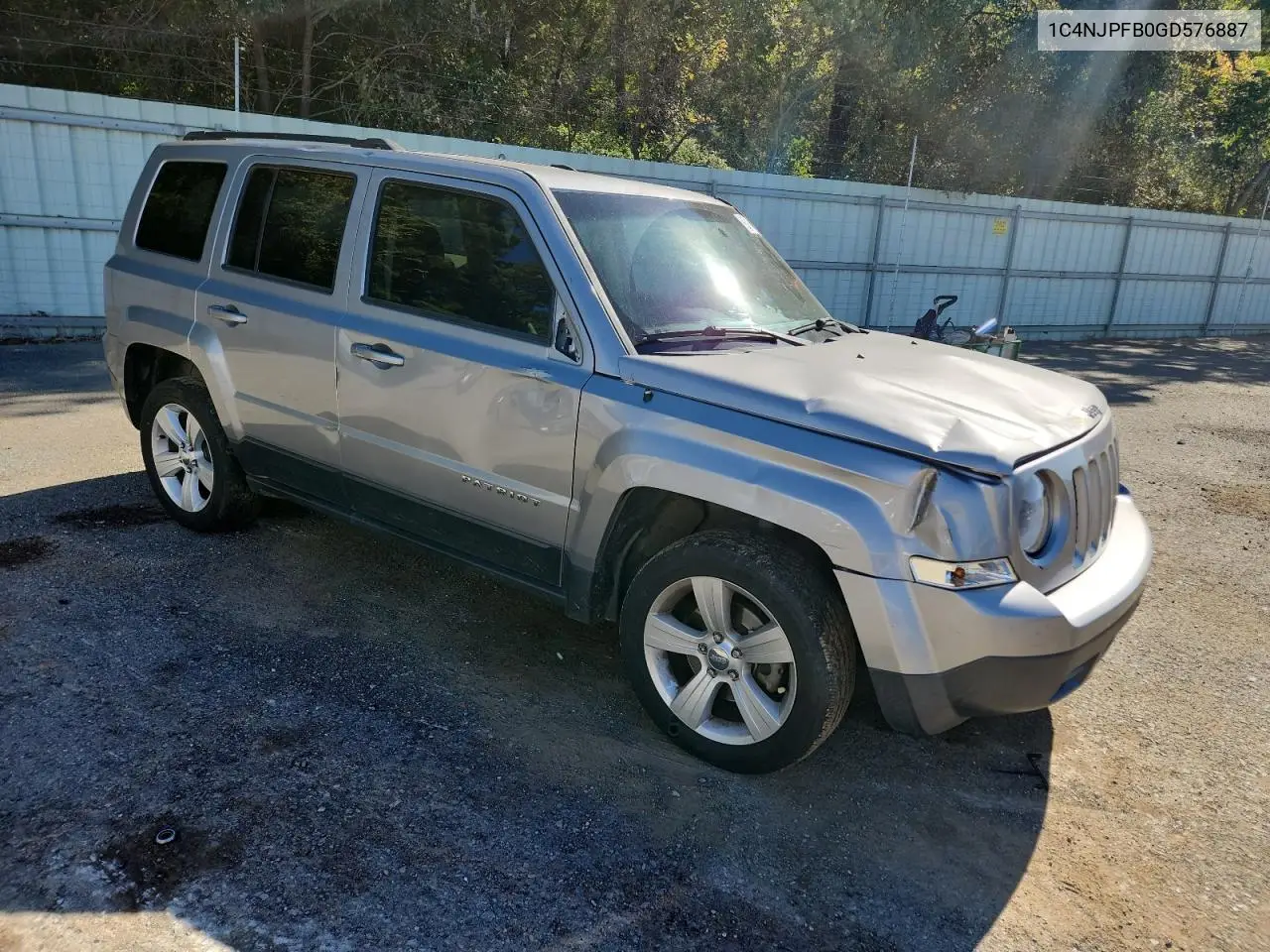 1C4NJPFB0GD576887 2016 Jeep Patriot Latitude