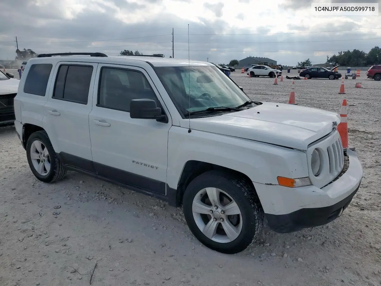 1C4NJPFA5GD599718 2016 Jeep Patriot Latitude
