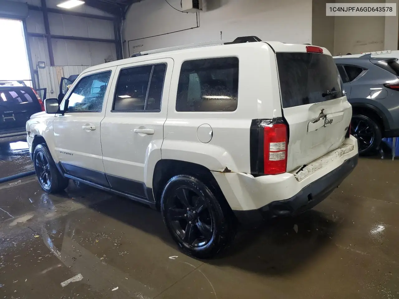 1C4NJPFA6GD643578 2016 Jeep Patriot Latitude