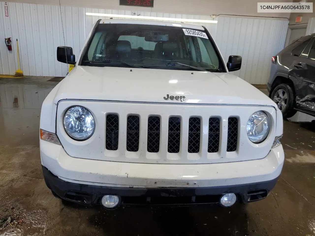 1C4NJPFA6GD643578 2016 Jeep Patriot Latitude