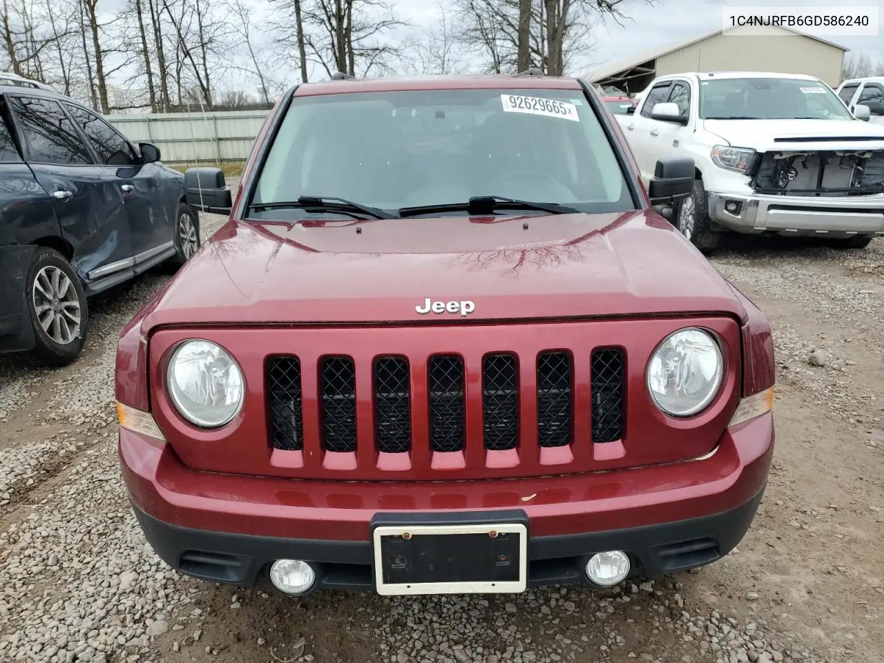 1C4NJRFB6GD586240 2016 Jeep Patriot Latitude