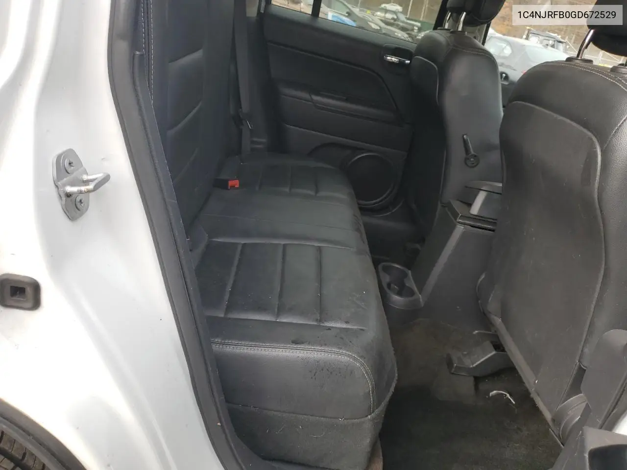 1C4NJRFB0GD672529 2016 Jeep Patriot Latitude
