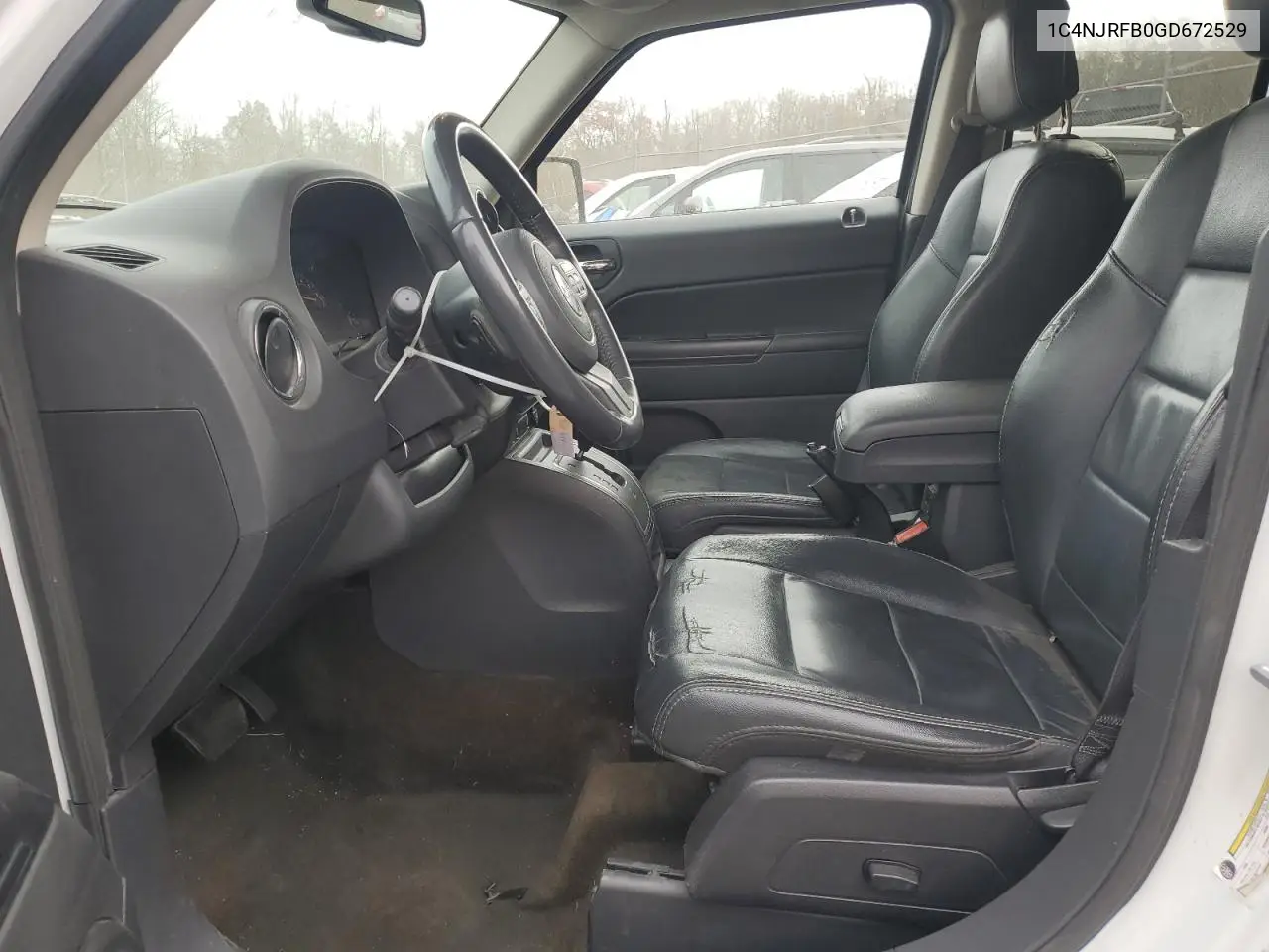 1C4NJRFB0GD672529 2016 Jeep Patriot Latitude