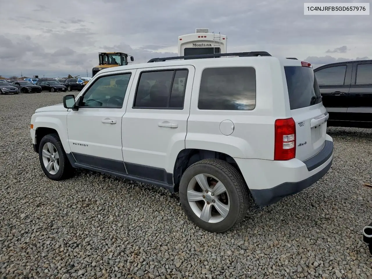 1C4NJRFB5GD657976 2016 Jeep Patriot Latitude