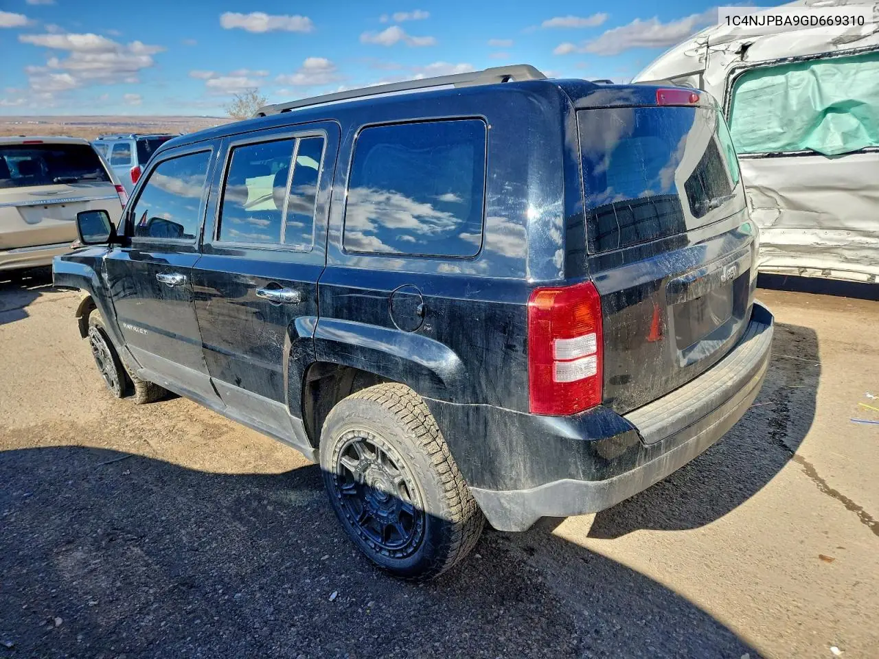1C4NJPBA9GD669310 2016 Jeep Patriot Sport