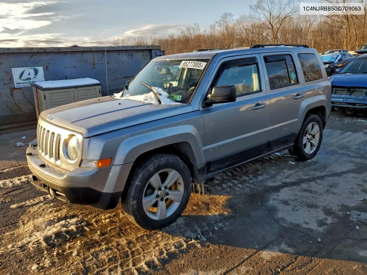 1C4NJRBB5GD709063 2016 Jeep Patriot Sport