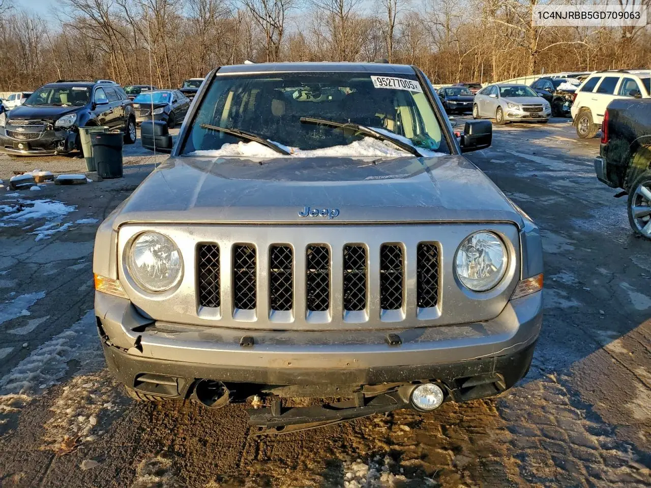 1C4NJRBB5GD709063 2016 Jeep Patriot Sport