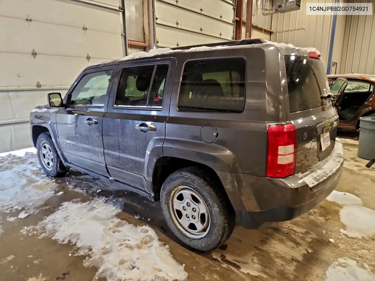 1C4NJPBB2GD754921 2016 Jeep Patriot Sport