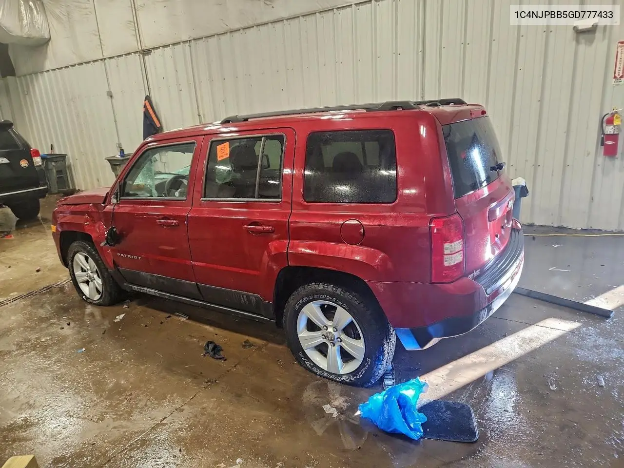1C4NJPBB5GD777433 2016 Jeep Patriot Sport